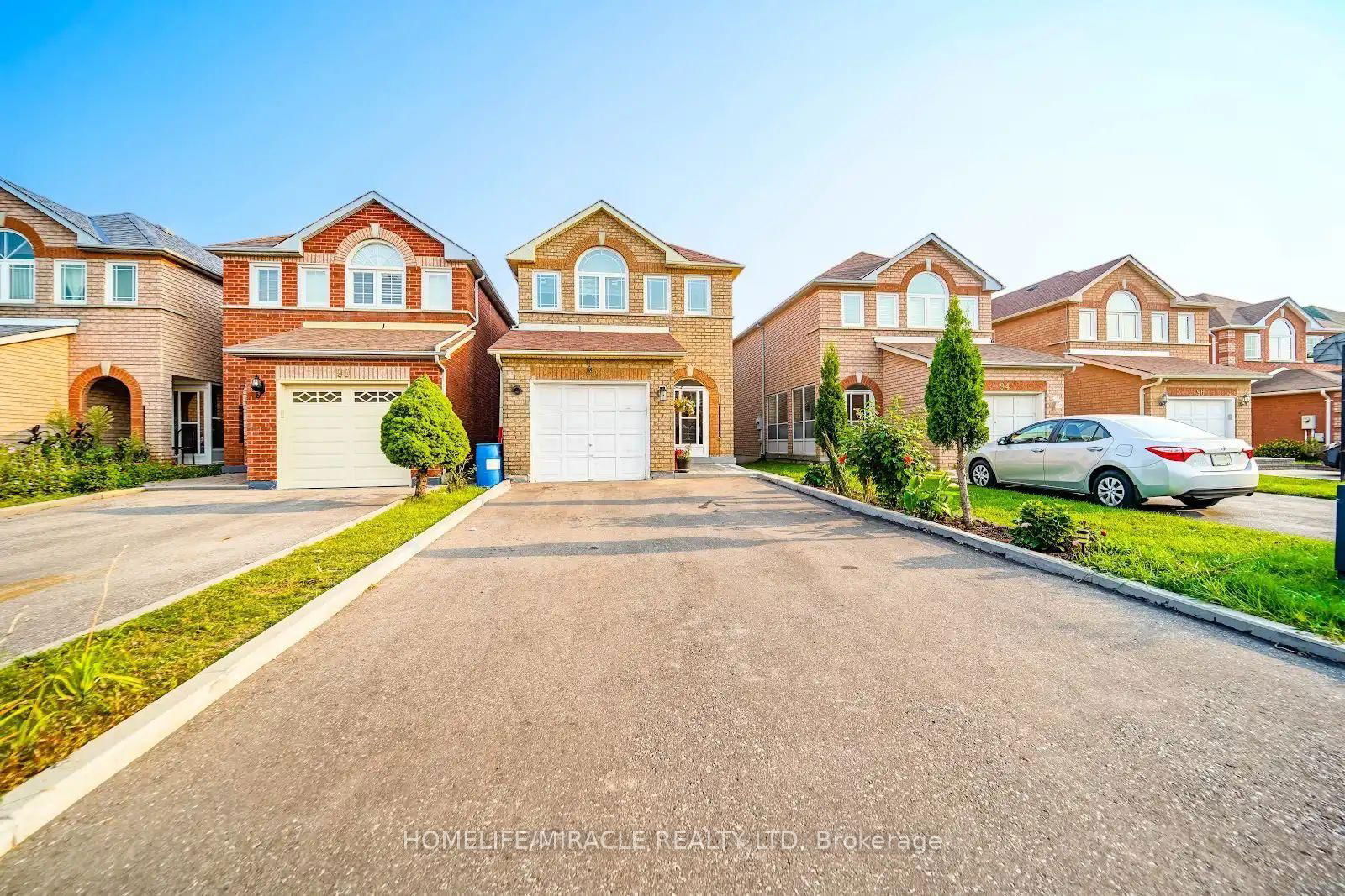 Detached House for sale at 92 Kruger Road, Markham, Middlefield, L3S 3Y7 - MLS: N12022606