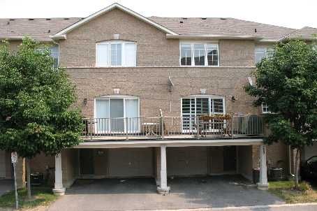 289 - 23 Observatory Lane, Richmond Hill, L4C0M7 | Image 2