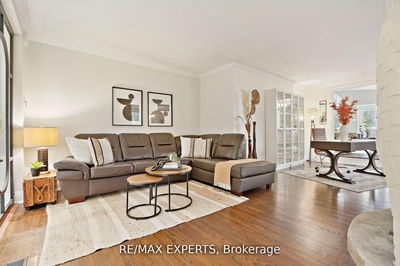 15133 Dufferin St, King - King City image-0-4