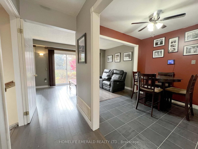 1 Potter Cres, New Tecumseth, L0G 1W0 | Image 2