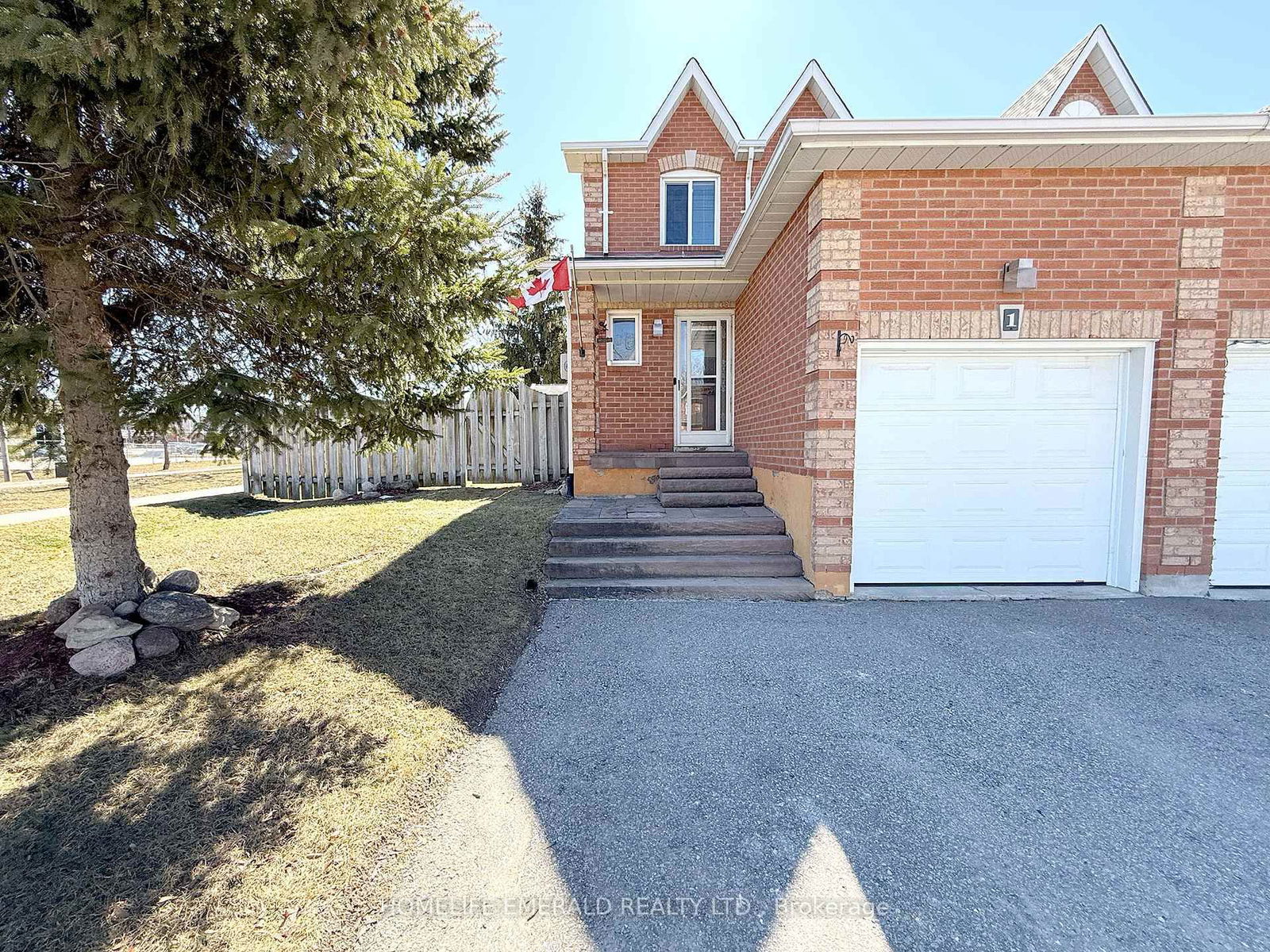 Townhouse for sale at 1 Potter Crescent, New Tecumseth, Tottenham, L0G 1W0 - MLS: N12024093