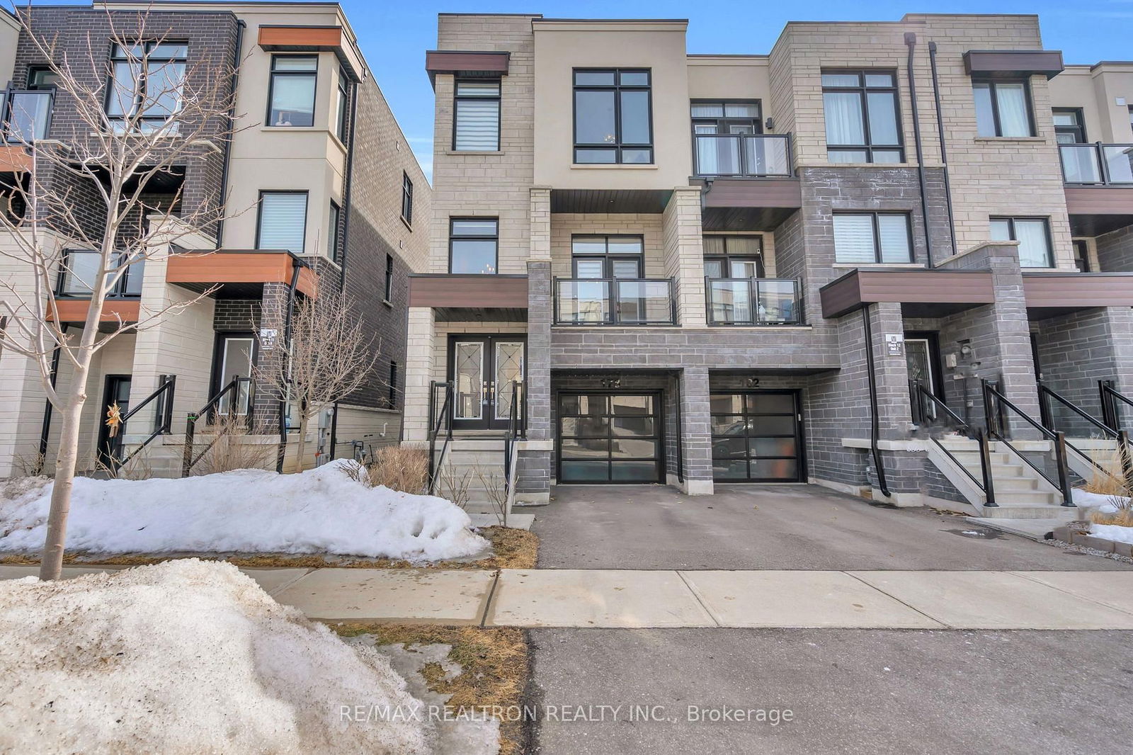 Townhouse for sale at 178 Golden Trail, Vaughan, Patterson, L6A 5A1 - MLS: N12024905