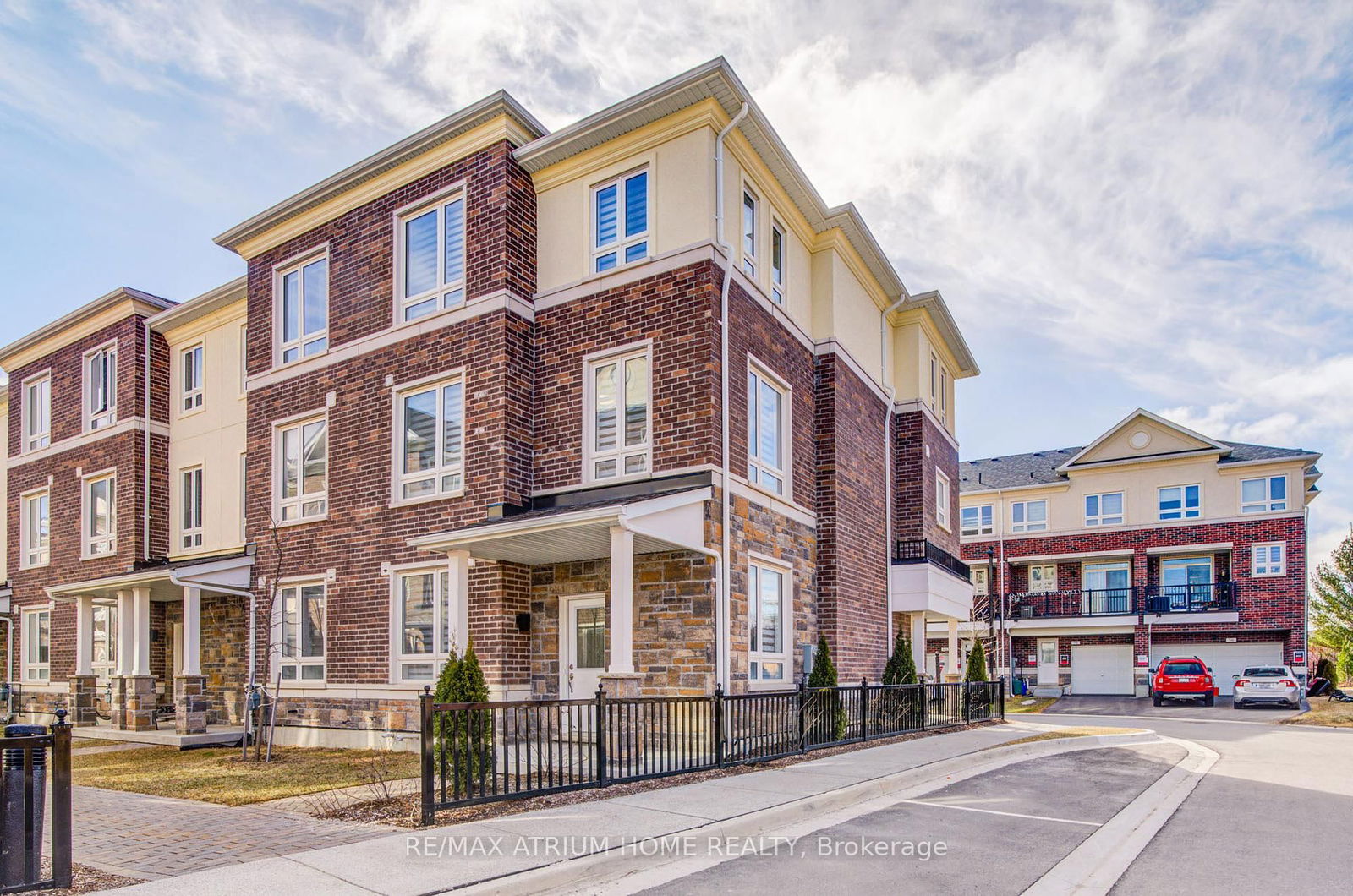 Townhouse for sale at 61 Imperial College Lane, Markham, Wismer, L6E 0V6 - MLS: N12024987