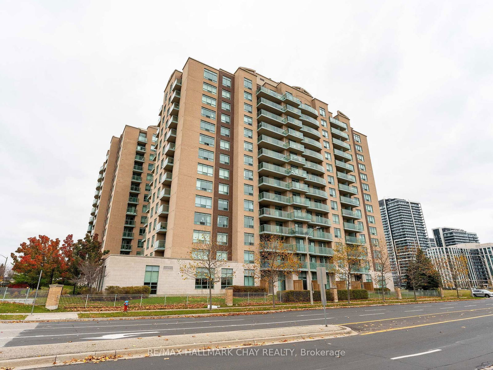 Condo for sale at 406-11 Oneida Crescent, Richmond Hill, Langstaff, L4B 0A1 - MLS: N12025136