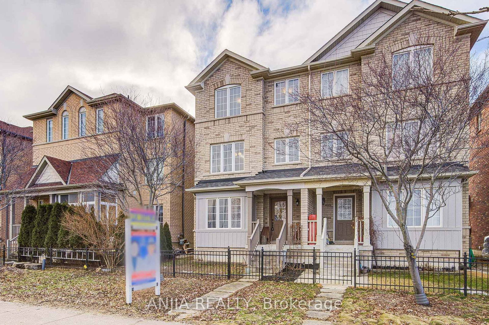 Semi-Detached House for sale at 56 Old Oak Lane, Markham, Cornell, L6B 0K7 - MLS: N12025571