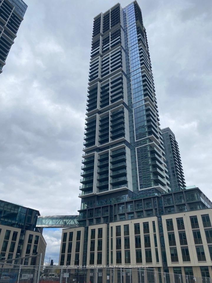 home for lease on 3303-7890 Jane Street