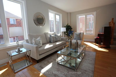 183 Leitchcroft Cres, Markham - Commerce Valley image-0-2