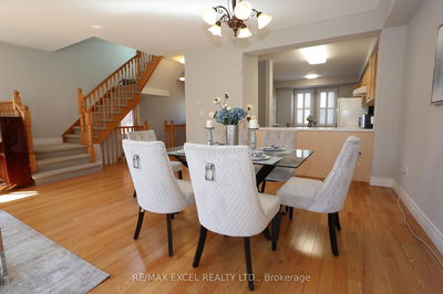 183 Leitchcroft Cres, Markham - Commerce Valley image-0-3