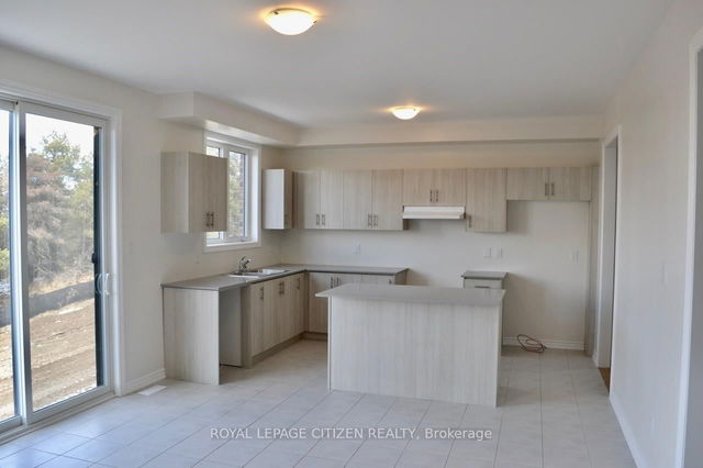 82 Lawrence D. Pridham Avenue