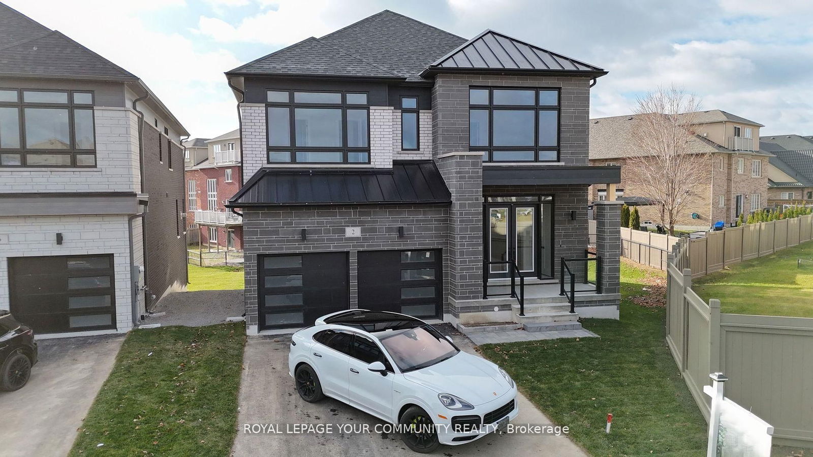 Detached House for sale at 2 Bunn Court, Aurora, Bayview Northeast, L4G 0G6 - MLS: N12027373