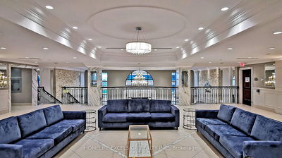 Unit 707 — 38 Cedarland Dr, Markham - Unionville image-0-2
