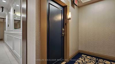 Unit 707 — 38 Cedarland Dr, Markham - Unionville image-0-3