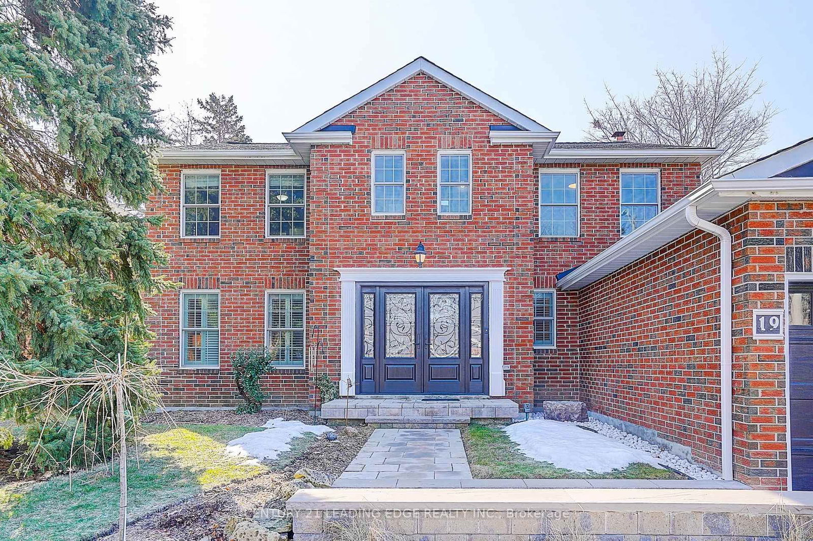 Detached House for sale at 19 MEYER Circle, Markham, Markham Village, L3P 4C3 - MLS: N12028844