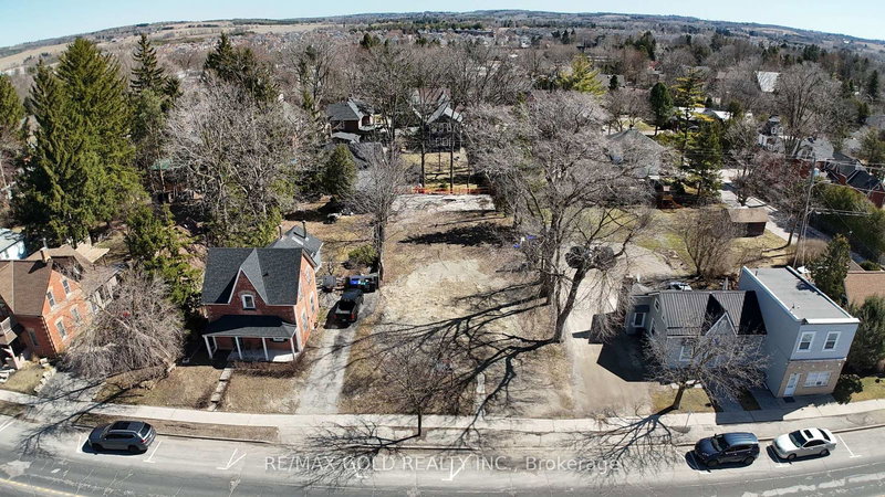 35 Queen St, New Tecumseth, L4M 1Y9 | Image 2