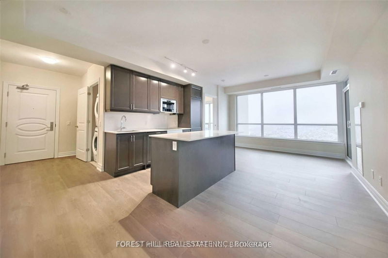 home for lease on 1109-9075 Jane Street