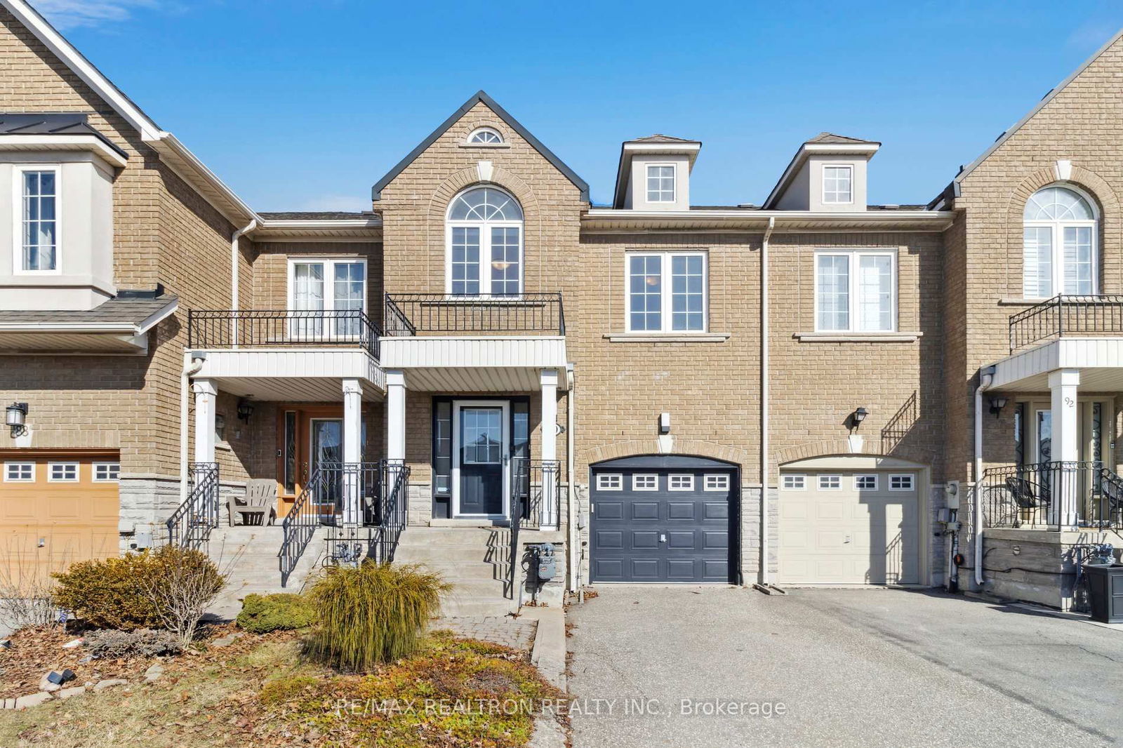 Townhouse for sale at 90 Maple Sugar Lane, Vaughan, Patterson, L4J 8S9 - MLS: N12029553