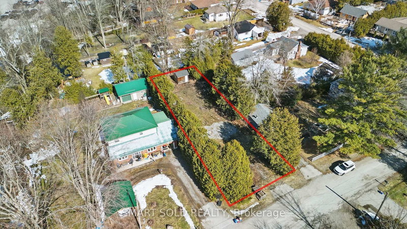 34 Della St, Georgina, L0E 1R0 | Image 3