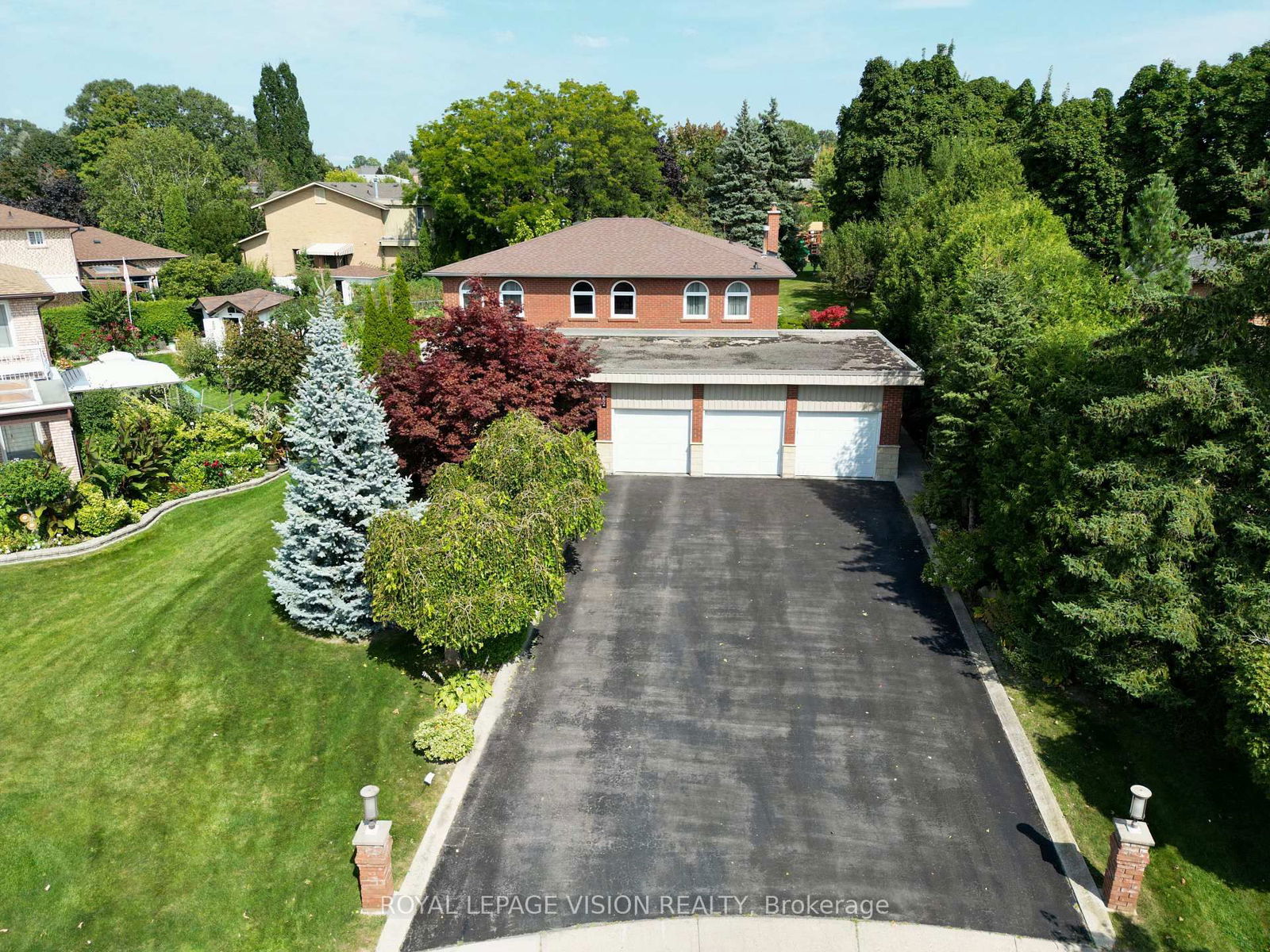 Detached House for sale at 282 Firglen Ridge N/A, Vaughan, Islington Woods, L4L 1N7 - MLS: N12030588