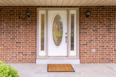 440 Warren Rd, King - King City image-0-2