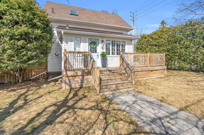 96 Connaught Ave, Aurora - Aurora Village image-0-4