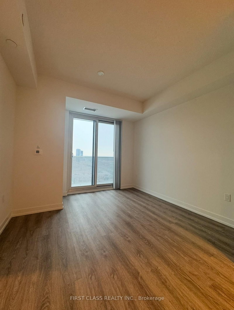 1807 - 195 Commerce St, Vaughan, L4K 5Z7 | Image 2