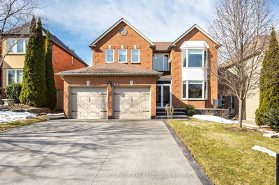 27 Brookeview Dr, Aurora - Aurora Highlands