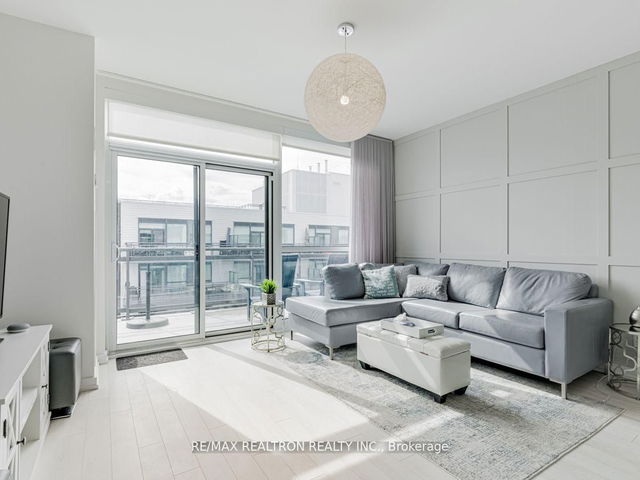 B408 - 271 Sea Ray Avenue