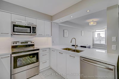 Unit 1208 — 9015 Leslie St, Richmond Hill - Beaver Creek Business Park image-0-3