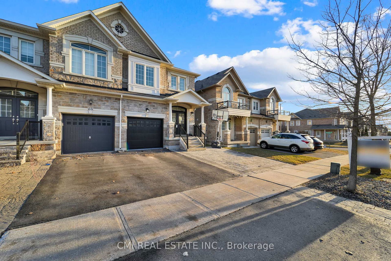 Semi-Detached House for sale at 71 Lauderdale Drive, Vaughan, Patterson, L6A 4G7 - MLS: N12035443