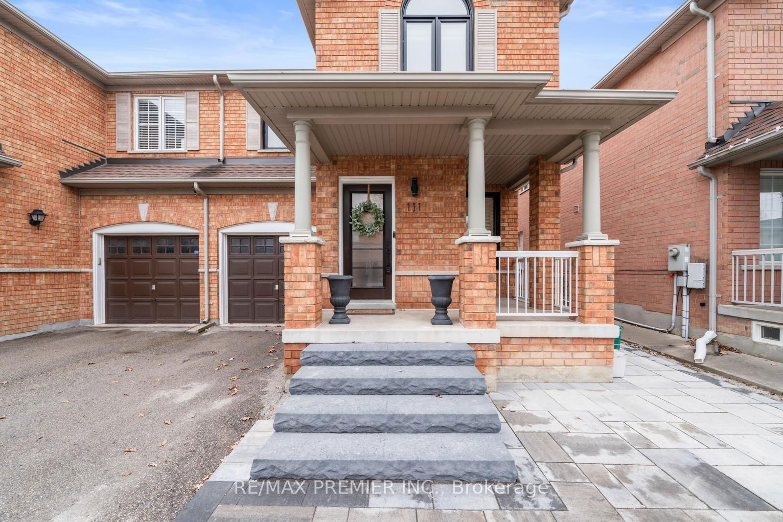 Semi-Detached House for sale at 111 Montcalm Boulevard, Vaughan, Vellore Village, L4H 2M6 - MLS: N12036269