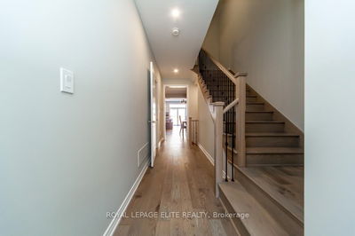 330 Silk Twist Dr, East Gwillimbury - Holland Landing image-0-2