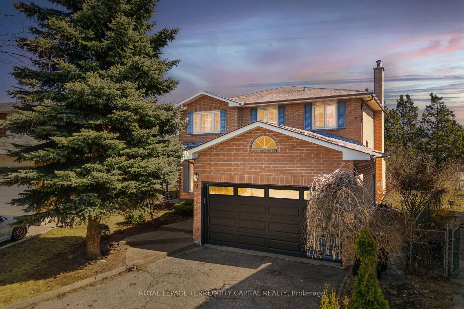 Detached House for sale at 9 Torino Place, Vaughan, Glen Shields, L4K 2L4 - MLS: N12036797