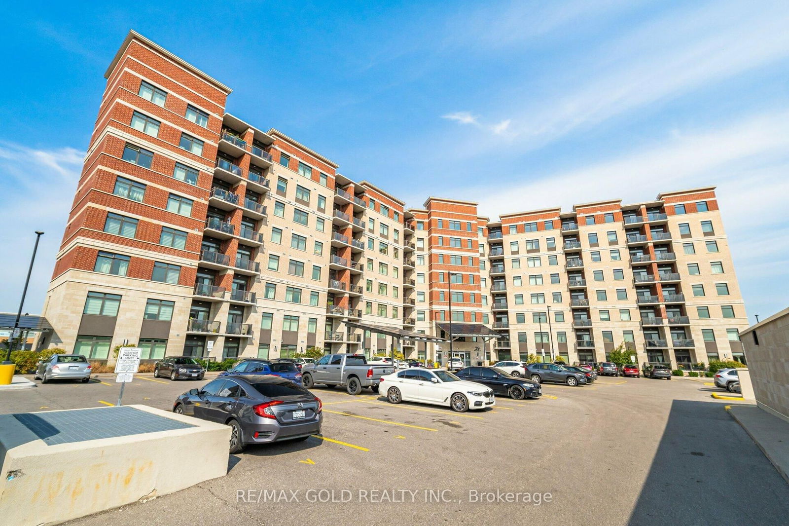 Condo for sale at 209-39 New Delhi Drive, Markham, Cedarwood, L3S 0E1 - MLS: N12036808