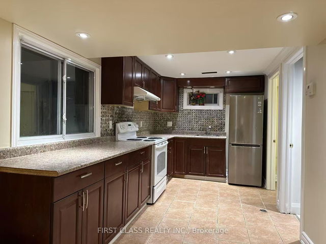 53 Aberfeldy Crescent
