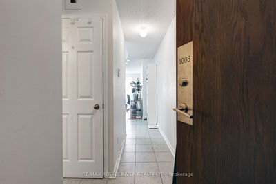 Unit 1008 — 11 Oneida Cres, Richmond Hill - Langstaff image-0-2