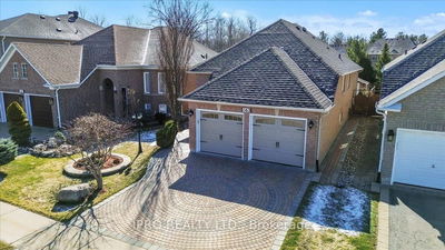 163 Humberland Dr, Richmond Hill - Oak Ridges