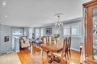 163 Humberland Dr, Richmond Hill - Oak Ridges image-0-1