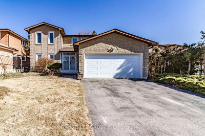 300 Fincham Ave, Markham - Markham Village