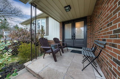 27 Blue Spruce Lane, Markham - Royal Orchard image-0-3