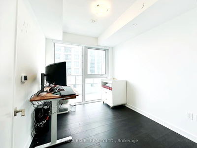 Unit 505 — 105 Oneida Cres, Richmond Hill - Langstaff image-0-3