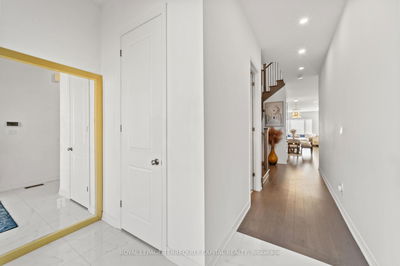 144 Pine Hill Cres, Aurora - Aurora Estates image-0-2