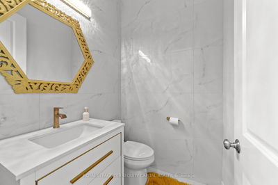 144 Pine Hill Cres, Aurora - Aurora Estates image-0-3