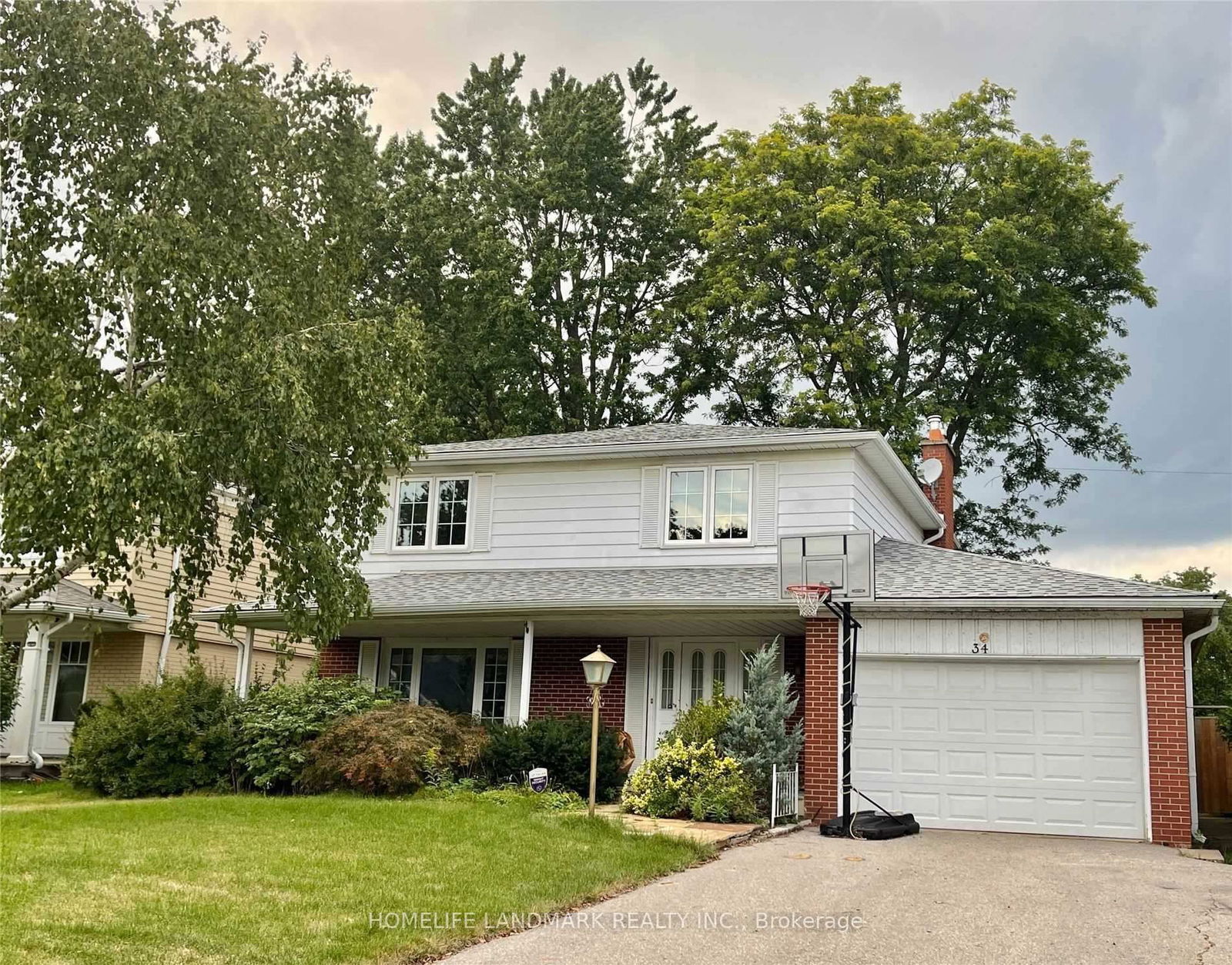 Detached House for lease at 34 Wild Cherry Lane, Markham, Royal Orchard, L3T 3T4 - MLS: N12038514