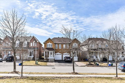 14 Attilio St, Markham - Village Green-South Unionville