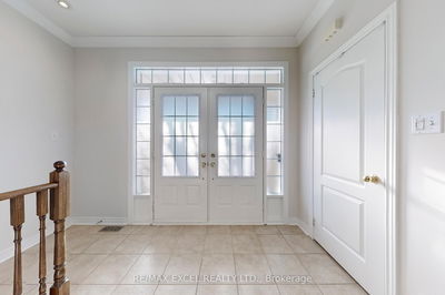 94 Waite Cres, Whitchurch-Stouffville - Stouffville image-0-1