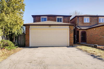 51 Debden Rd, Markham - Milliken Mills East image-0-2