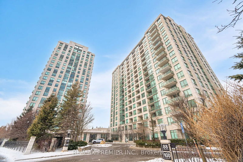 home for sale on 102-88 Promenade Circle