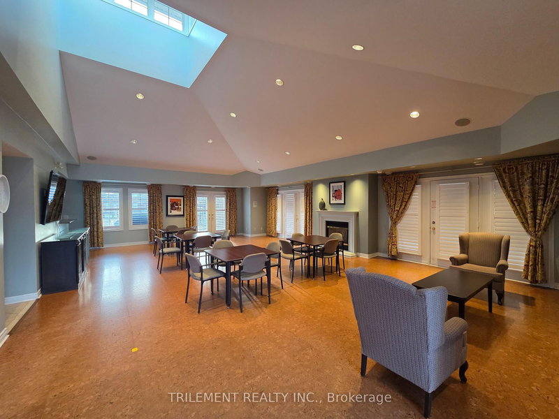 72 Louisbourg Way, Markham, L6E 2A2 | Image 2