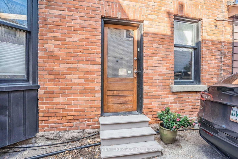 79 Main St N, Markham, L3P 1X7 | Image 3