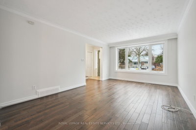 256 Zelda Crescent — photo 3